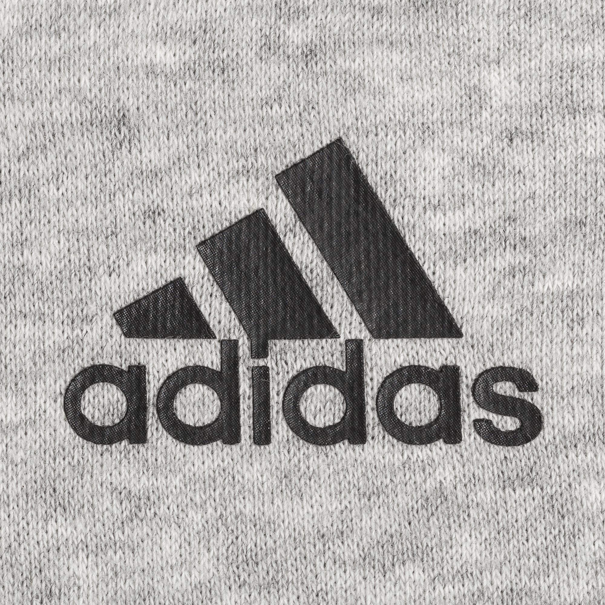 Адидас брендовый. Адидас. Фирма адидас. Adidas значок. Адидас бренд логотип.