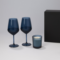 Подарочный набор свеча Enigma, 2 бокала для вина Sapphire в черной коробке