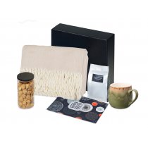 Подарочный набор Re:y. Haven с пледом, кружкой и чаем