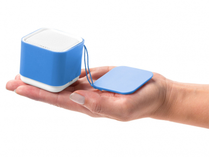 Колонка Nano Bluetooth®, синяя, демонстрация размера