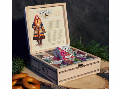 Подарочный набор c чаем Сокровища Севера в деревянной шкатулке с логотипом