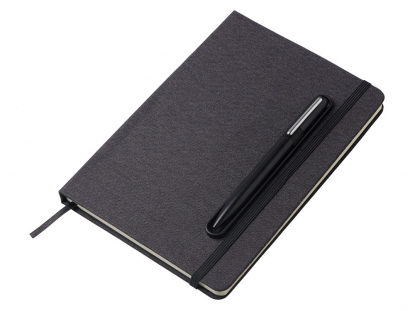 Блокнот А5 NotaBene с металлической шариковой ручкой и подставкой для телефона, черный