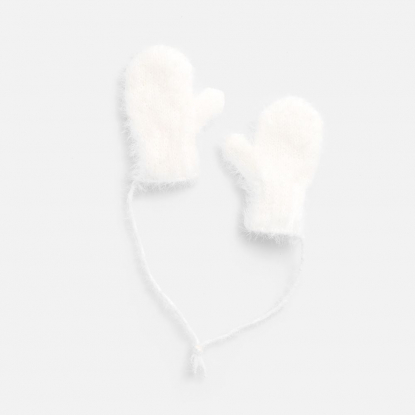 Подвеска на елку Вьюжка, варежки, белые
