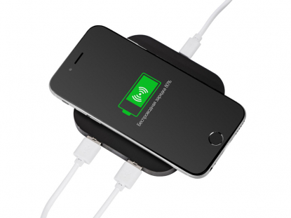 Беспроводная зарядка Tile с 2 USB-A, 5 Вт, пример использования