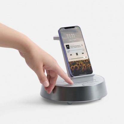 Bluetooth-колонка с беспроводной зарядкой и часами netEnergy