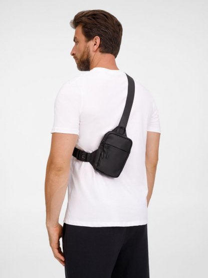 Спортивная кросс-боди сумка UrbanHike