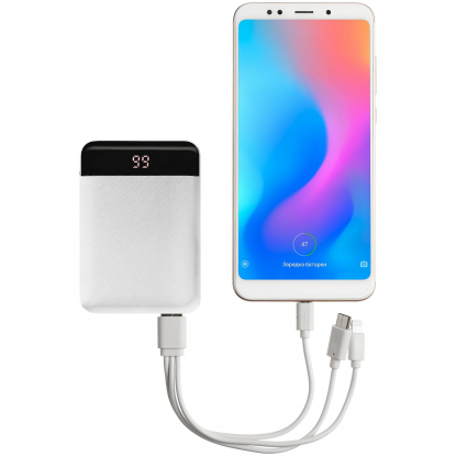 Внешний аккумулятор Uniscend Full Feel 10000 mAh с индикатором, белый, пример использования