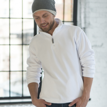 Толстовка флисовая ESTONIA 280, белая, на моделе