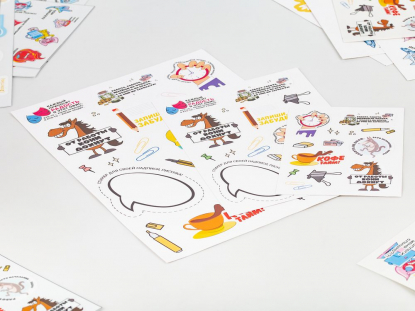 Наклейки из ПВХ Sticker Pack на заказ, размер S