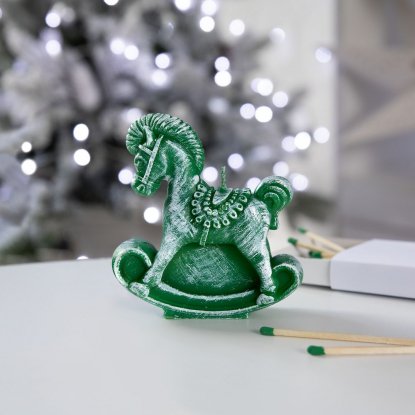 Свеча фигурная Лошадка-качалка, зеленая