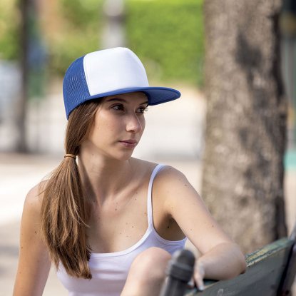 Бейсболка SNAP 90S, 5 клиньев, ярко-синяя, пример использования