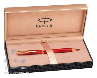 Шариковая ручка Parker Sonnet Laque Red GT, подарочный футляр