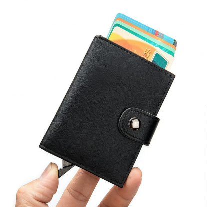 Держатель банковских карт Bakara, черный, пример использования