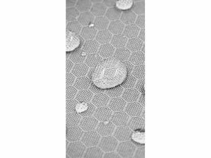 Сумка-слинг Nomad на одно плечо из переработанного пластика, серая