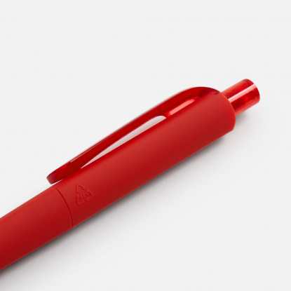 Ручка шариковая DS8 PRR-Т Soft Touch, красная