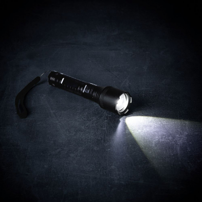 Фонарь аккумуляторный с фокусировкой луча FarSee