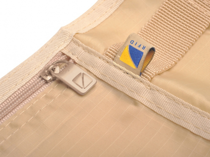 Сумка-кошелек на пояс c RFID защитой, бежевая, близко