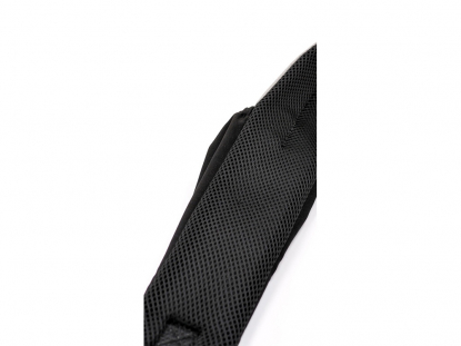 Сумка-слинг Nomad на одно плечо из переработанного пластика, черная