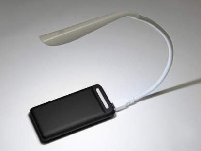 Портативная USB LED лампа Bend, пример использования
