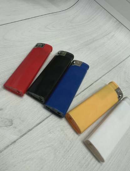 Зажигалка пьезо