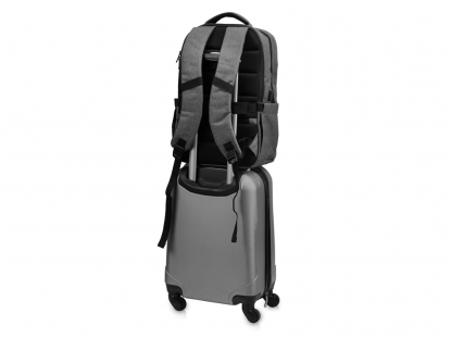 Антикражный рюкзак Zest для ноутбука 15.6', серый, пример использования