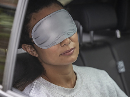 Маска для глаз Путешественник, серая