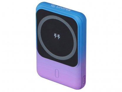 Беспроводное зарядное устройство с возможностью изготовления корпуса с градиентом