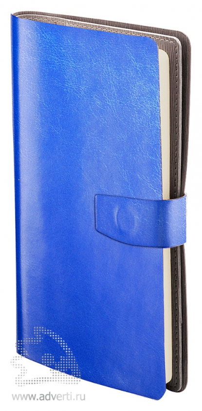Ежедневники Iconic с магнитной застёжкой, А5, синие, ракурс три четверти