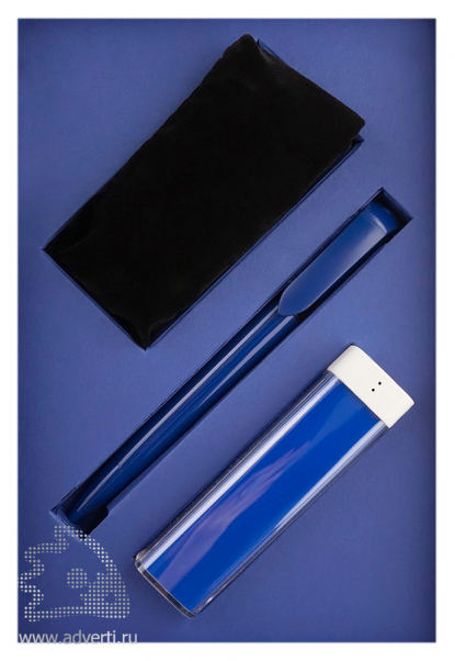 Набор Energy: шариковая ручка Stilolinea, аккумулятор Li-ion (емкость 2200 mAh), провод USB c переходниками Micro-USB,  iPhone 4/4S, iPhone 5/5C/5S, iPhone 6/6 Plus