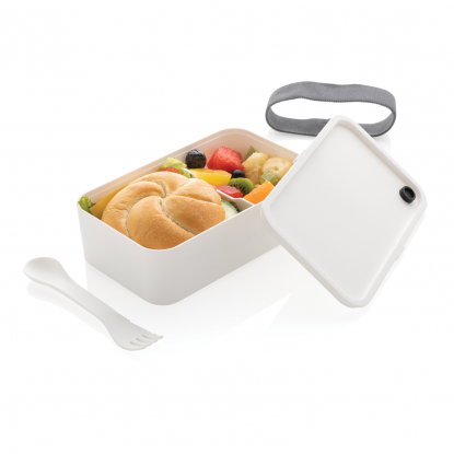 Контейнер для еды со столовым прибором из PP, белый, пример использования