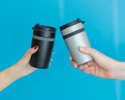 Герметичная термокружка Sierra, демонстрация размера