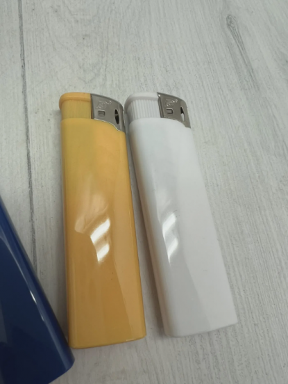 Зажигалка пьезо