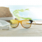 Солнцезащитные очки ALOHA, сплошные, жёлтые, в интерьере